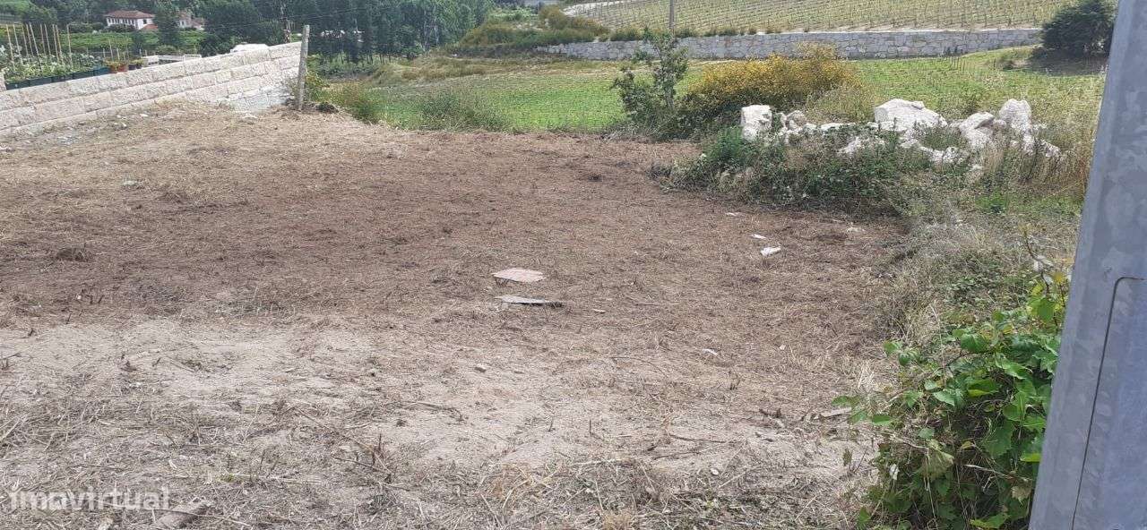 Terreno Construção - Besteiros, Paredes - Grande imagem: 1/8