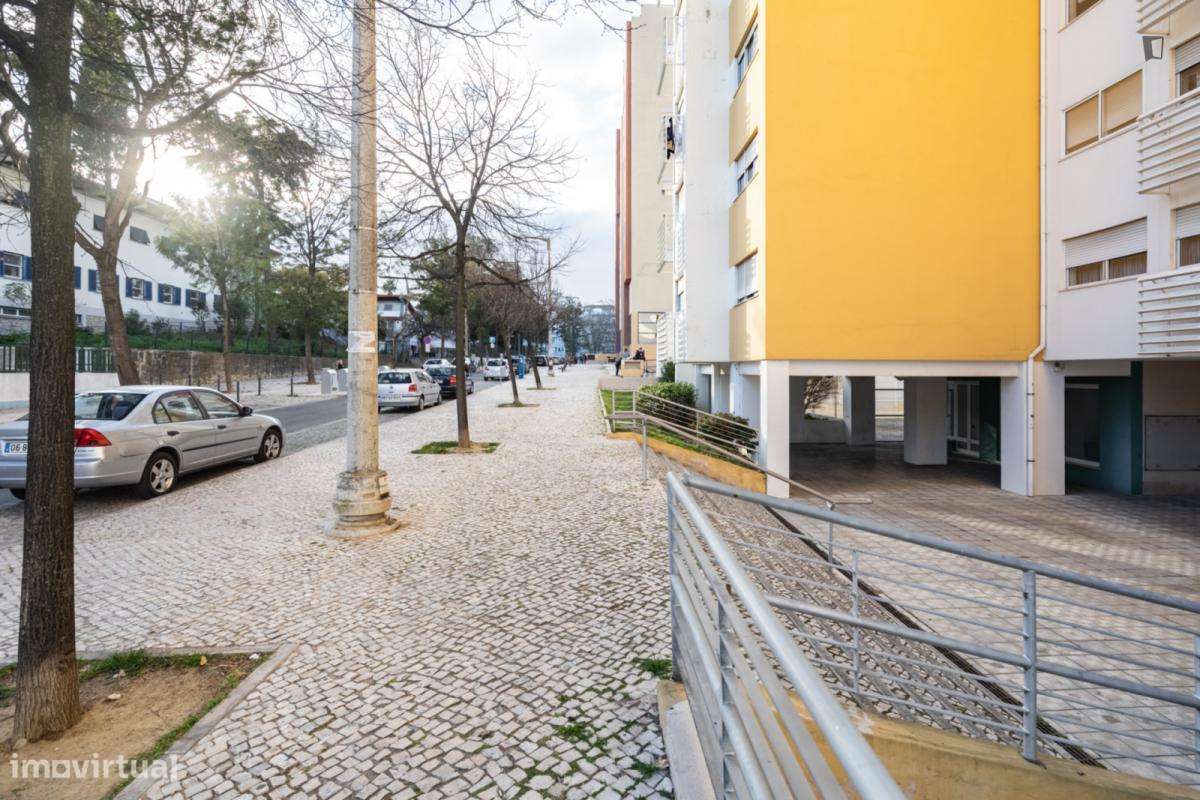 Apartamento com 2 quartos - localizado em Penha de França Lisbon - Grande imagem: 4/9