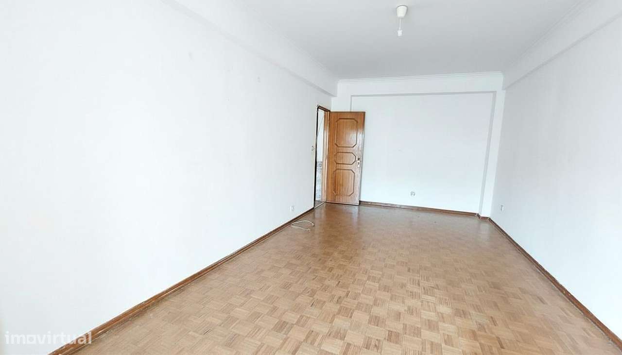 Apartamento T3 em Queluz - Grande imagem: 4/18