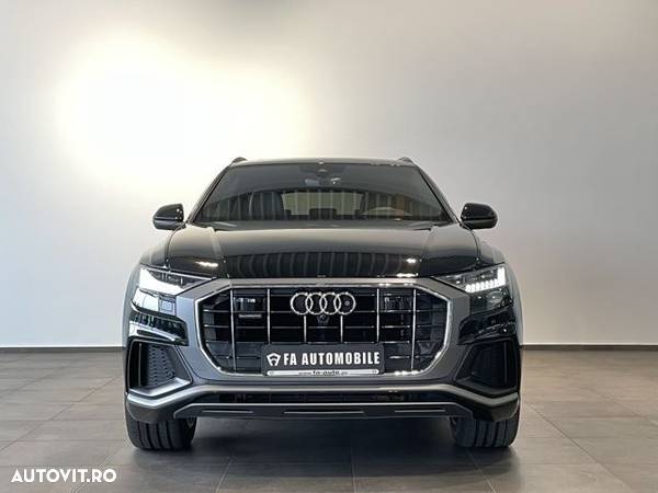 Audi Q8 - 3