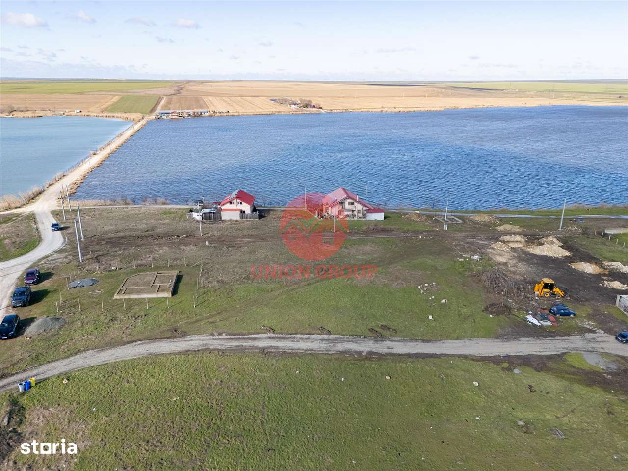 Teren Intravilan 2380 mp Langa Lac, Corbu-1