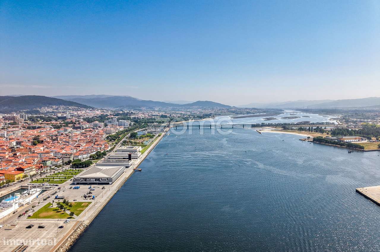 Moradia Térrea T2 Renovada no centro de Viana do Castelo-39