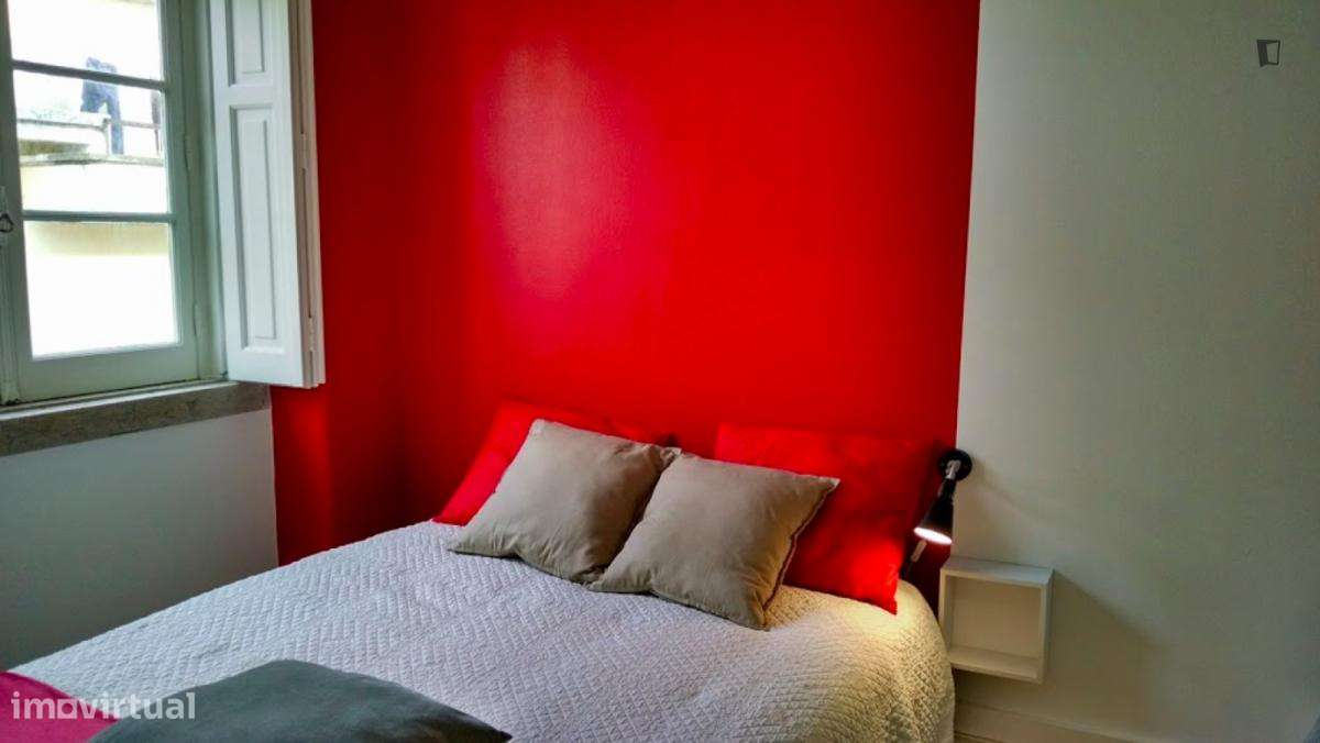 Quarto - localizado em Oeiras Lisbon - Grande imagem: 5/6