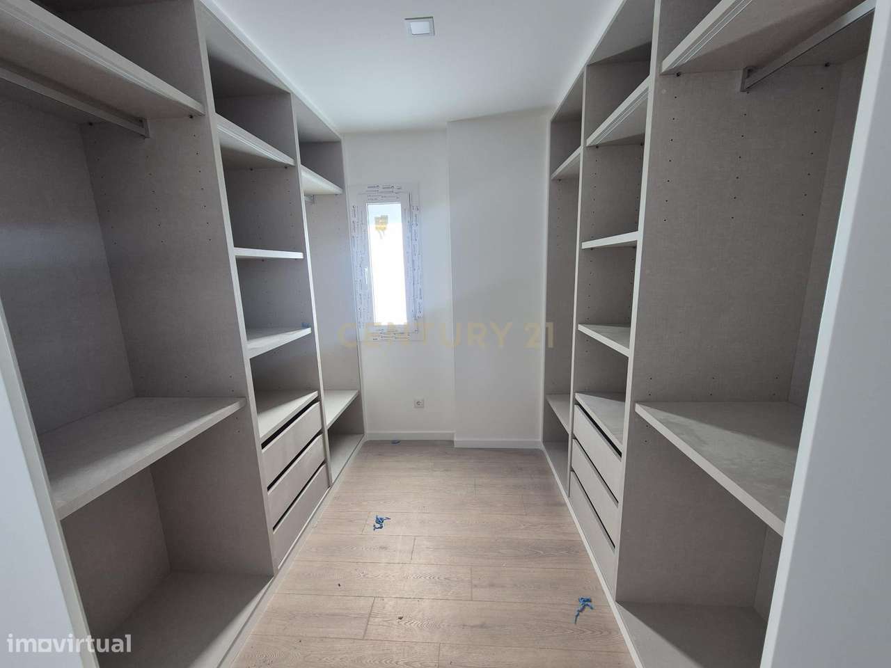 Moradia T4 Exclusiva em Condomínio Privado – Manique-11