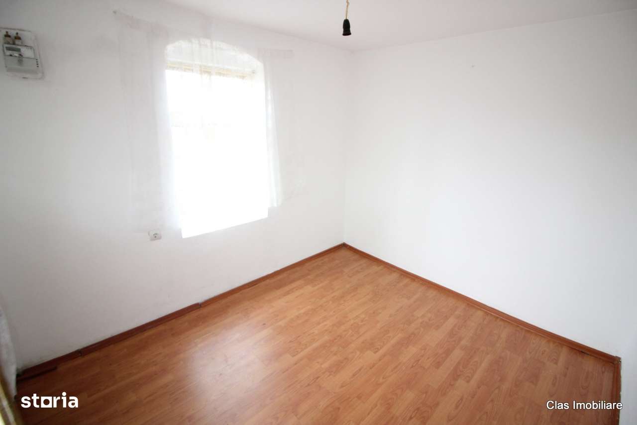 Casa cu teren la Coteana !!-4