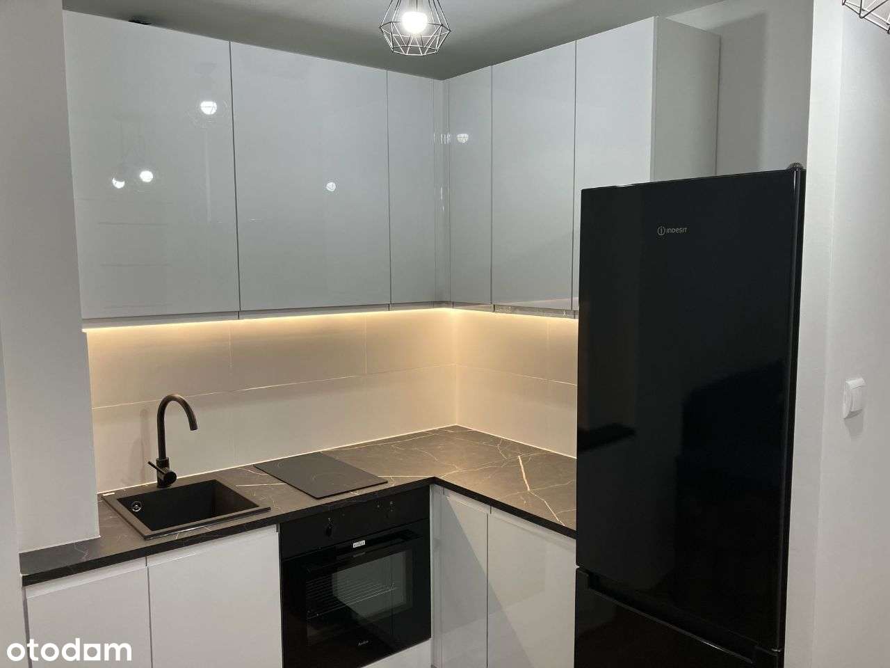 Mieszkanie po kapitalnym remoncie, 2 pokoje, 28 m2 - Pełny obrazek: 5/20