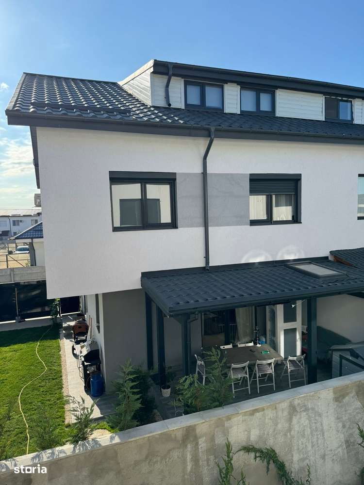 Vila duplex spațioasă, zonă liniștită, aproape de București–164.000 € - Imagine principală: 2/14