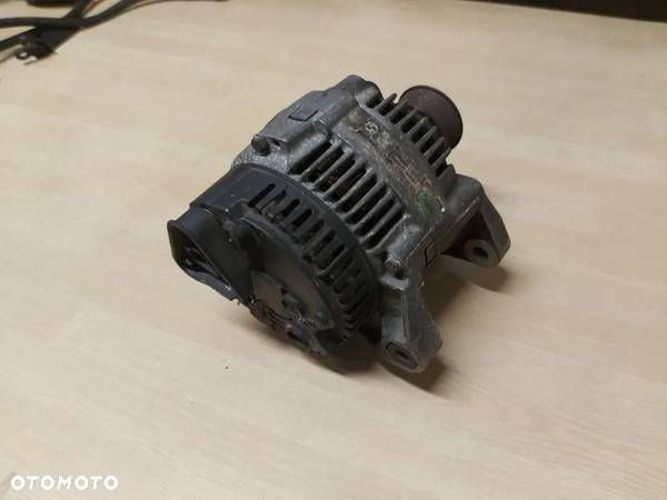 Alternator Bmw e36 1.6 / 1.8 benzyna M43 318 316 Valeo - 2