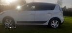 Renault Scenic 1.6 16V 110 TomTom Edition - 8