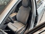 Volkswagen Passat 2.0 TDI SCR Elegance DSG - 8