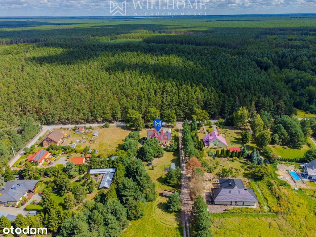 Piękny dom w sąsiedztwie lasu-18