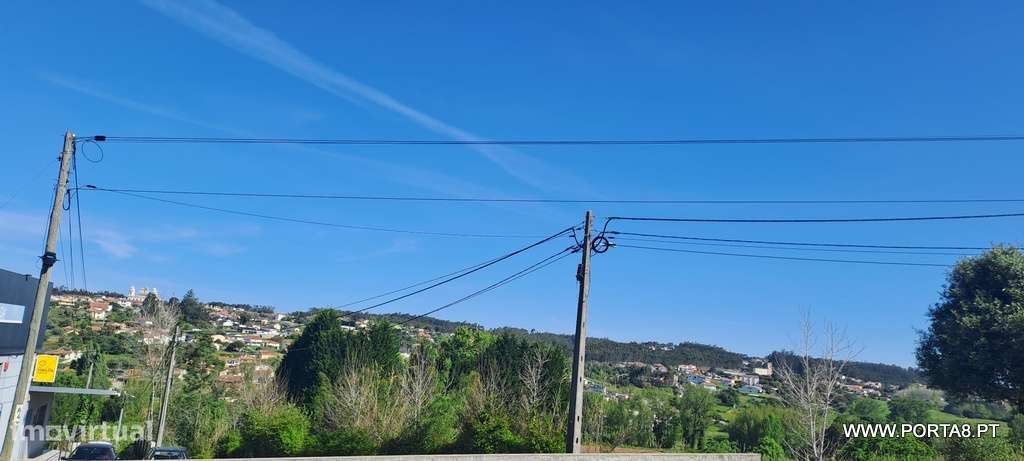 Terreno com possibilidade de construção-9