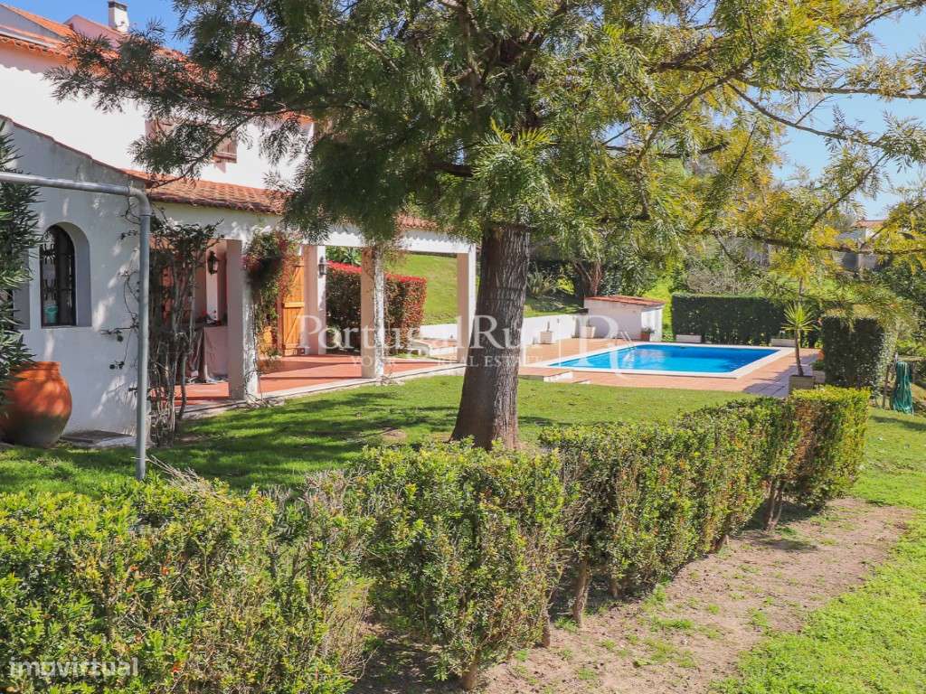 Quintinha com várias habitações em Vila Franca de Xira-53