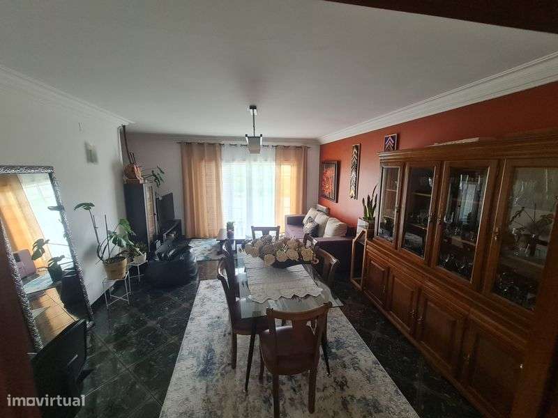 Moradia t3 com  2 garagem - Grande imagem: 4/8