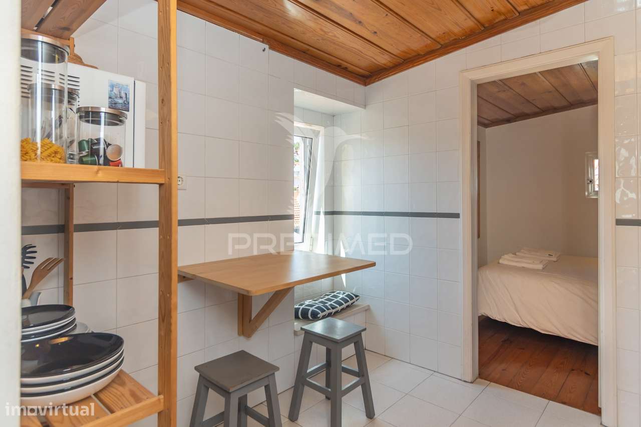 OPORTUNIDADE ÚNICA EM ALFAMA: T1 Remodelado e Pronto a Habitar - Grande imagem: 5/25