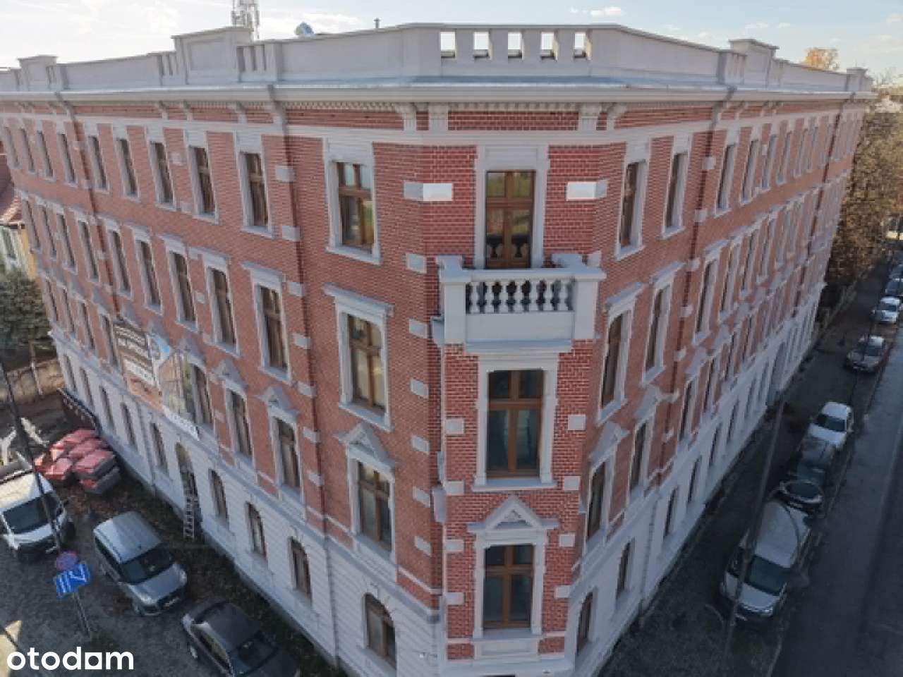 Apartament z widokiem na Odrę - miejsce parkingowe-5