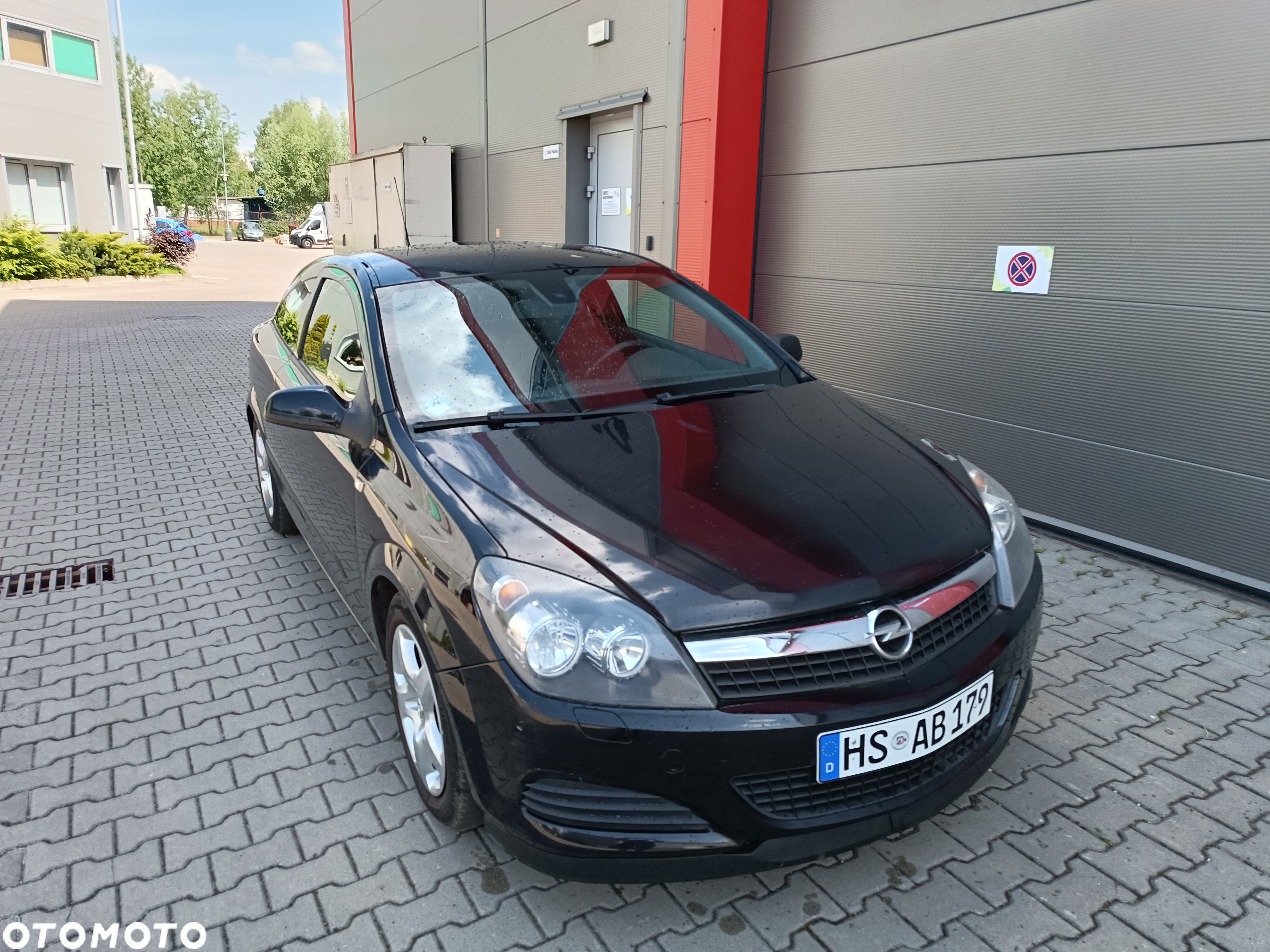 Opel Astra GTC 1.4 Edition - 2