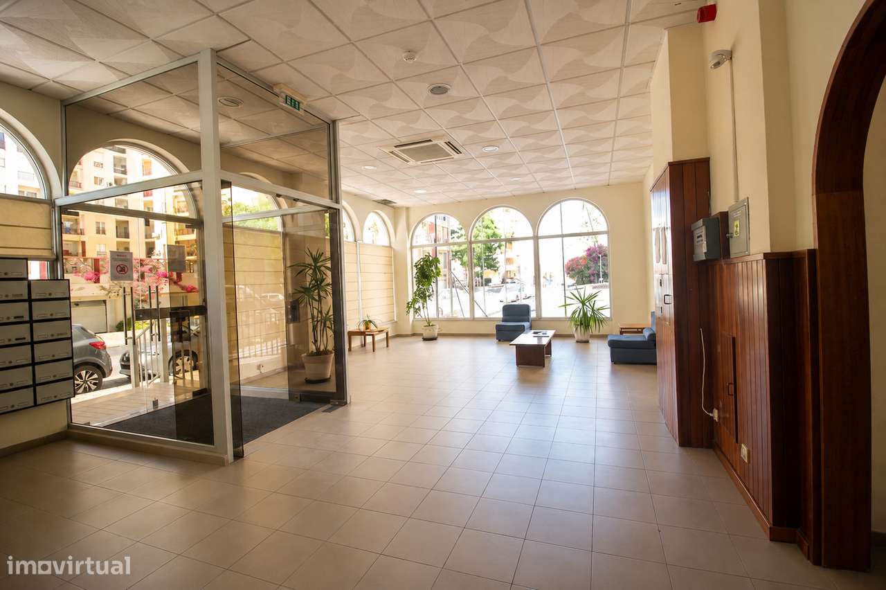 Apartamento T1 com piscina em Armação de Pera-3