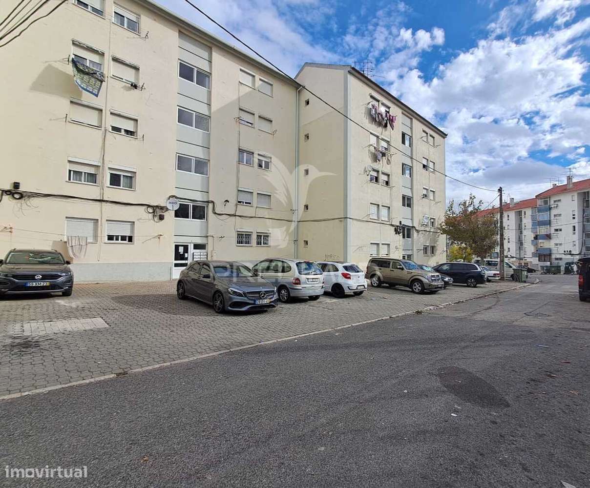 Apartamento T3 Laranjeiro, Almada - Grande imagem: 2/16