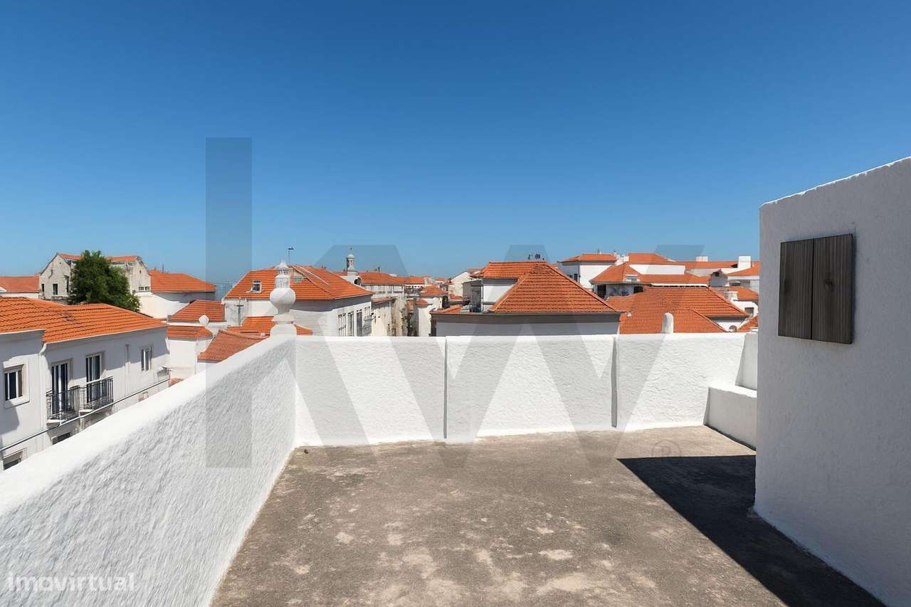 Prédio para recuperação no centro de Alcochete - Grande imagem: 2/36