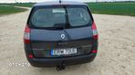 Renault Grand Scenic - 12