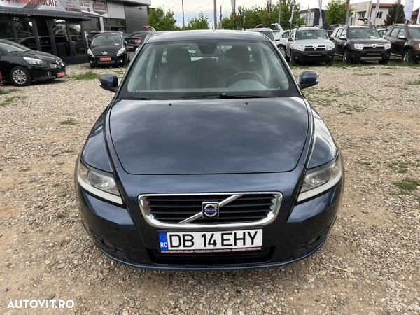 Volvo V50 - 2