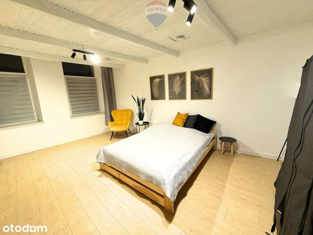 Mieszkanie z kominkiem w samym centrum Olkusza-0