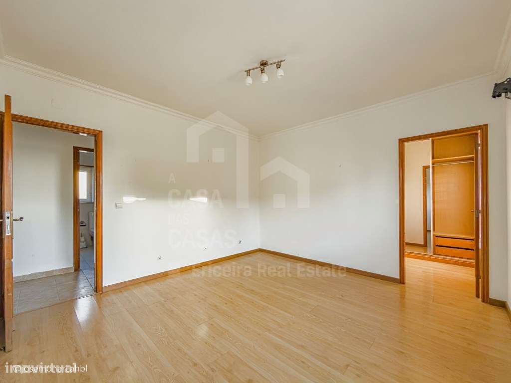 Vende Moradia T3 - Ericeira 2,5 km, A Casa das Casas-18