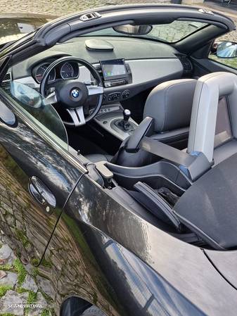 BMW Z4 2.5 SMG - 11
