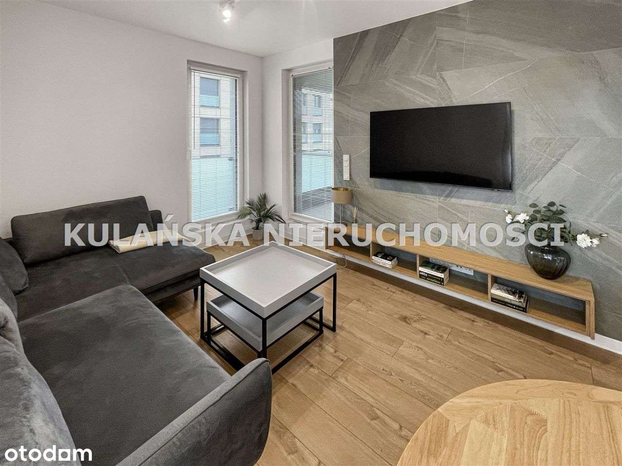 2 pokoje, wysoki standard, umeblowane-0