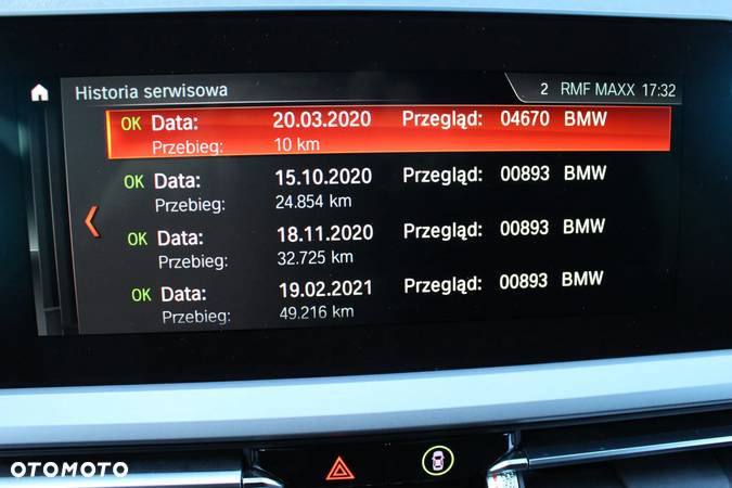 BMW Seria 3 318d Sport Line - 24