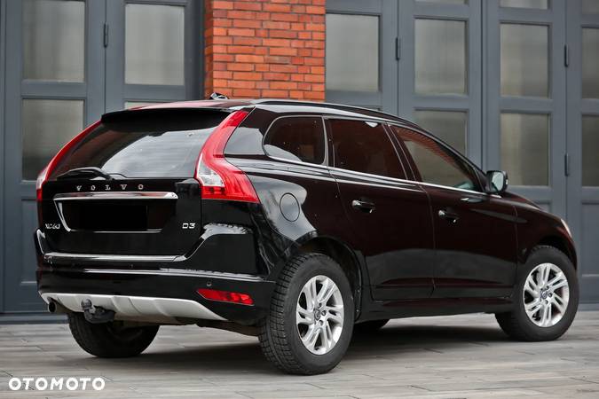 Volvo XC 60 D3 Momentum - 7