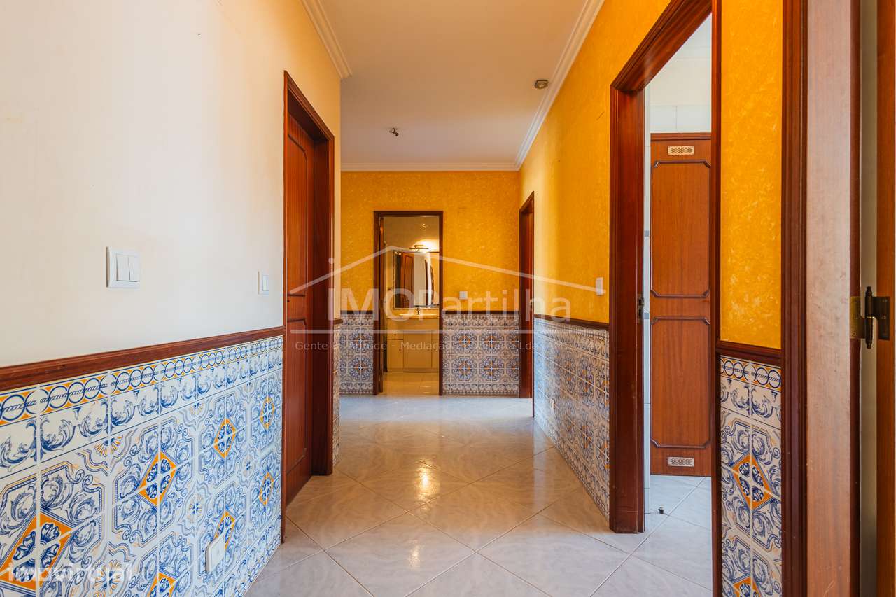 T3 com boas áreas em Agualva - Sintra-8
