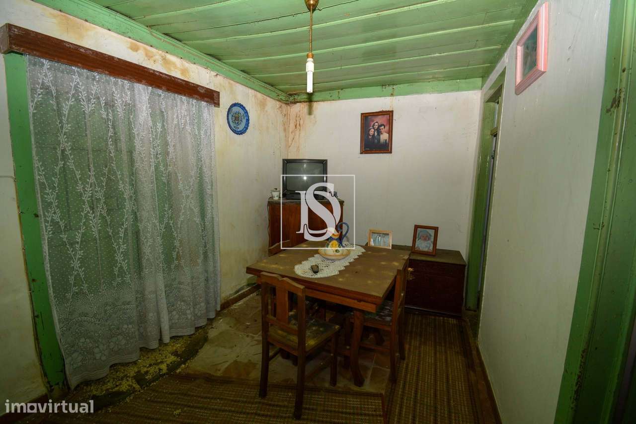 Moradia para recuperar Peras Ruivas - Seiça - Ourém - Grande imagem: 5/21