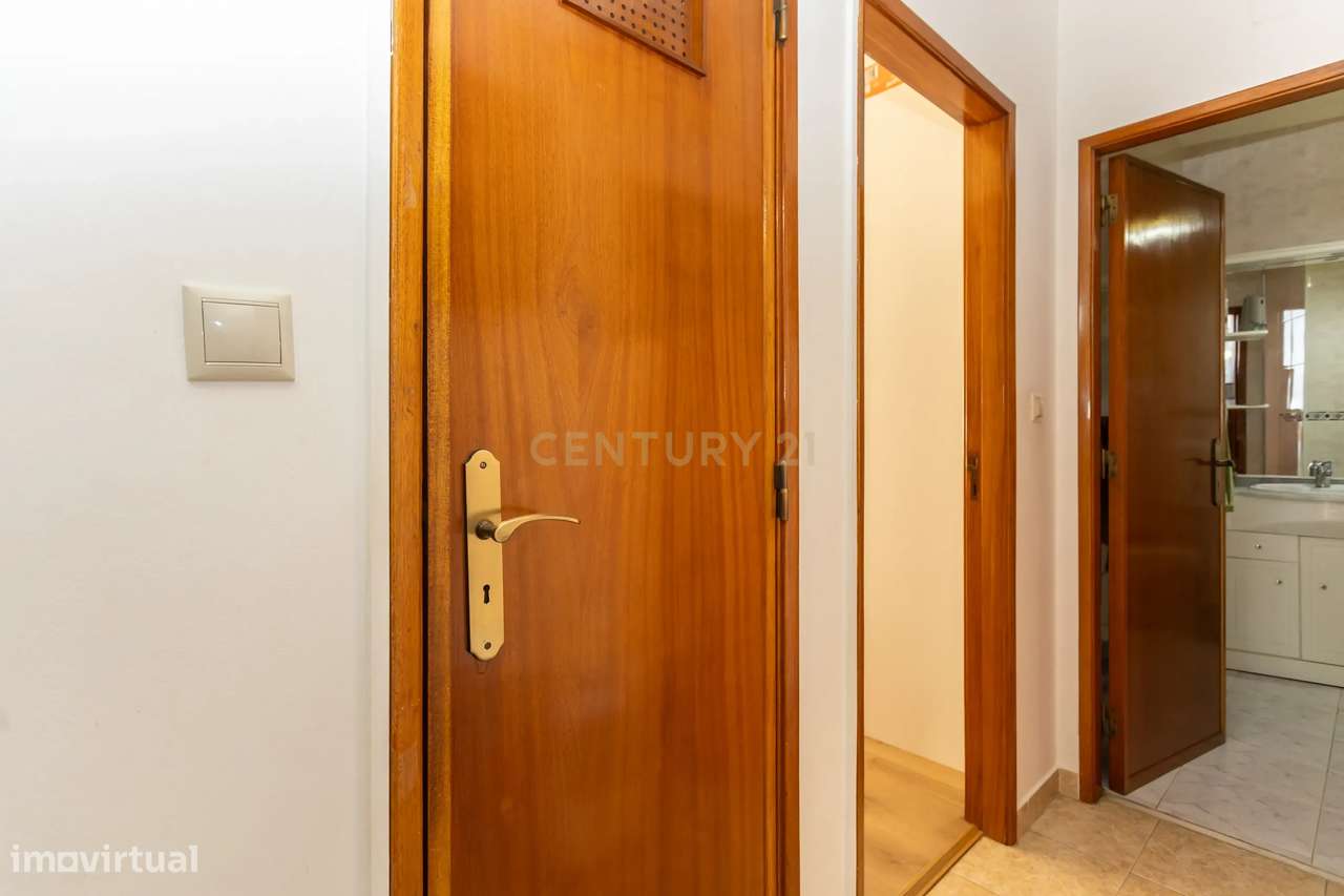 Apartamento T2 - na Amadora - Grande imagem: 4/23