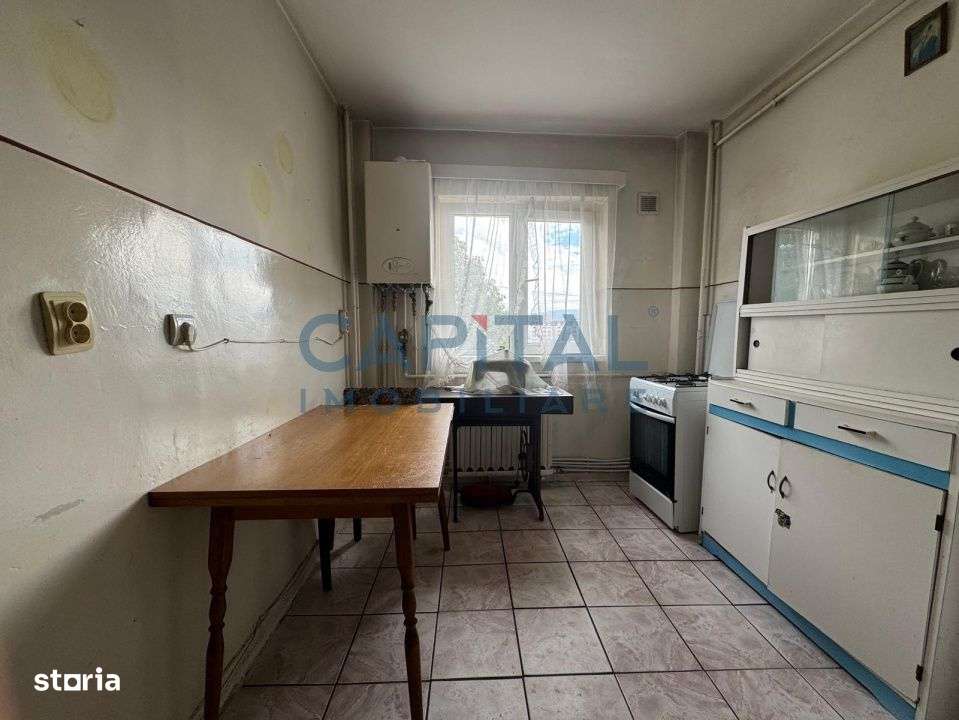 FARA COMISION! Apartament decomandat, 2 balcoane, etaj 1/8 - Imagine principală: 3/6