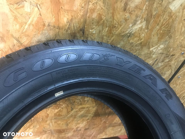 1 OPONA CAŁOROCZNA GOODYEAR 215/65/16  98H  M+S  FV - 5