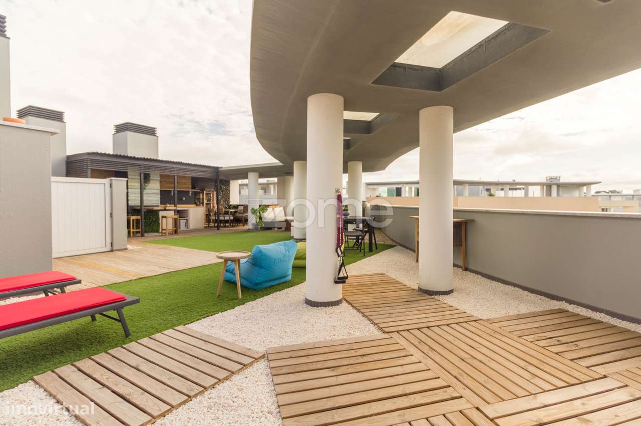 Penthouse T4 com vista mar-30