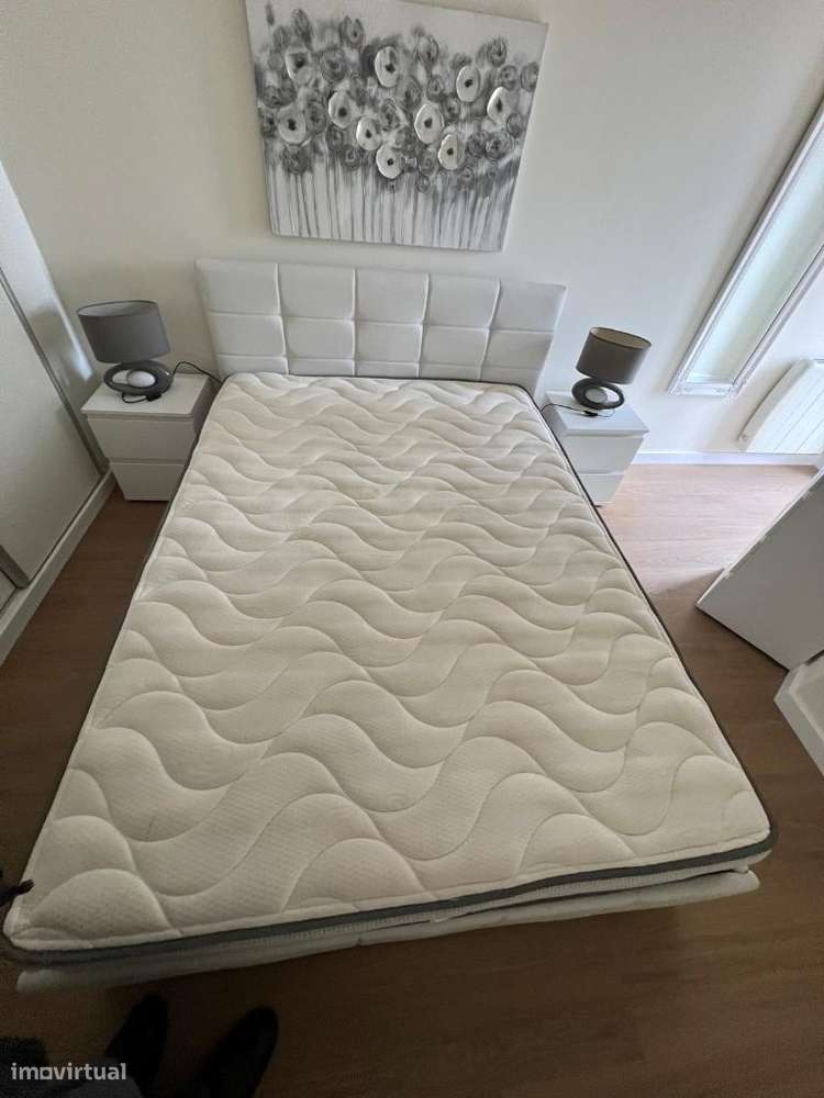 T1 Porto Centro Rua da Alegria Metro Marquês Remodelado e Equipado-26