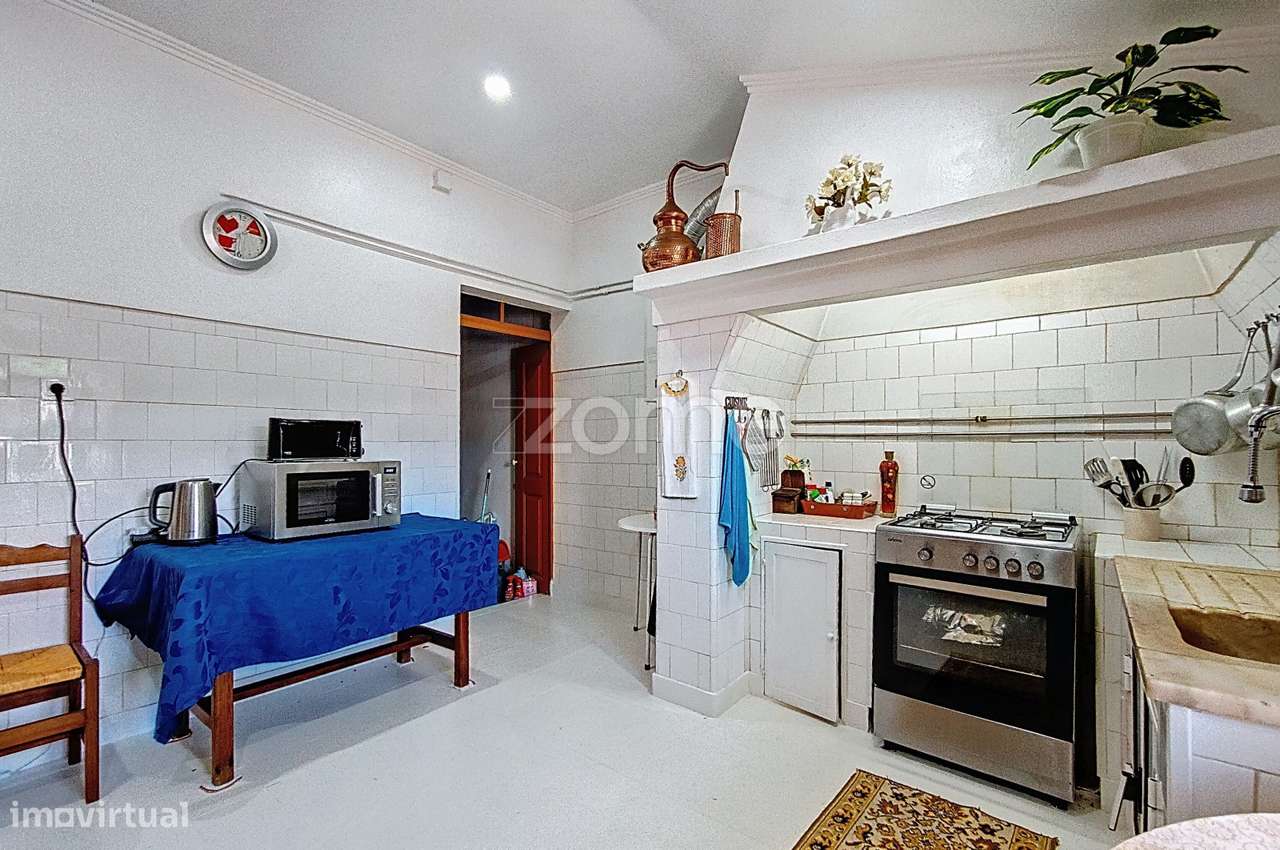 Moradia V6 no centro de São Marcos da Serra, em lote de 668m2-56