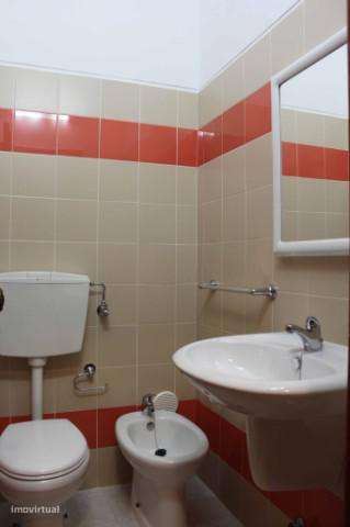 Quarto centro de Mem-Martins - Grande imagem: 5/8