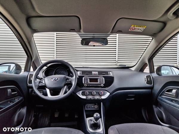 Kia Rio 1.2 M - 17