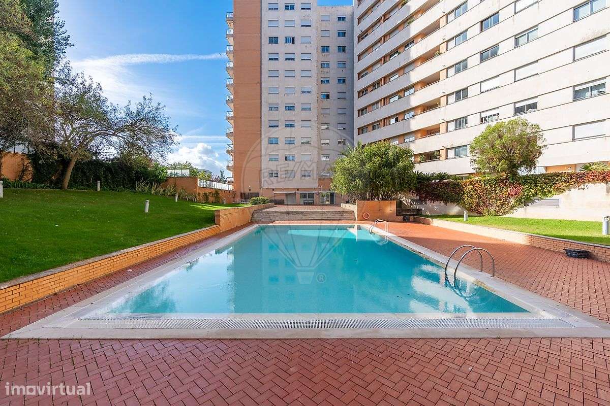 Apartamento T2 para venda - Grande imagem: 1/35