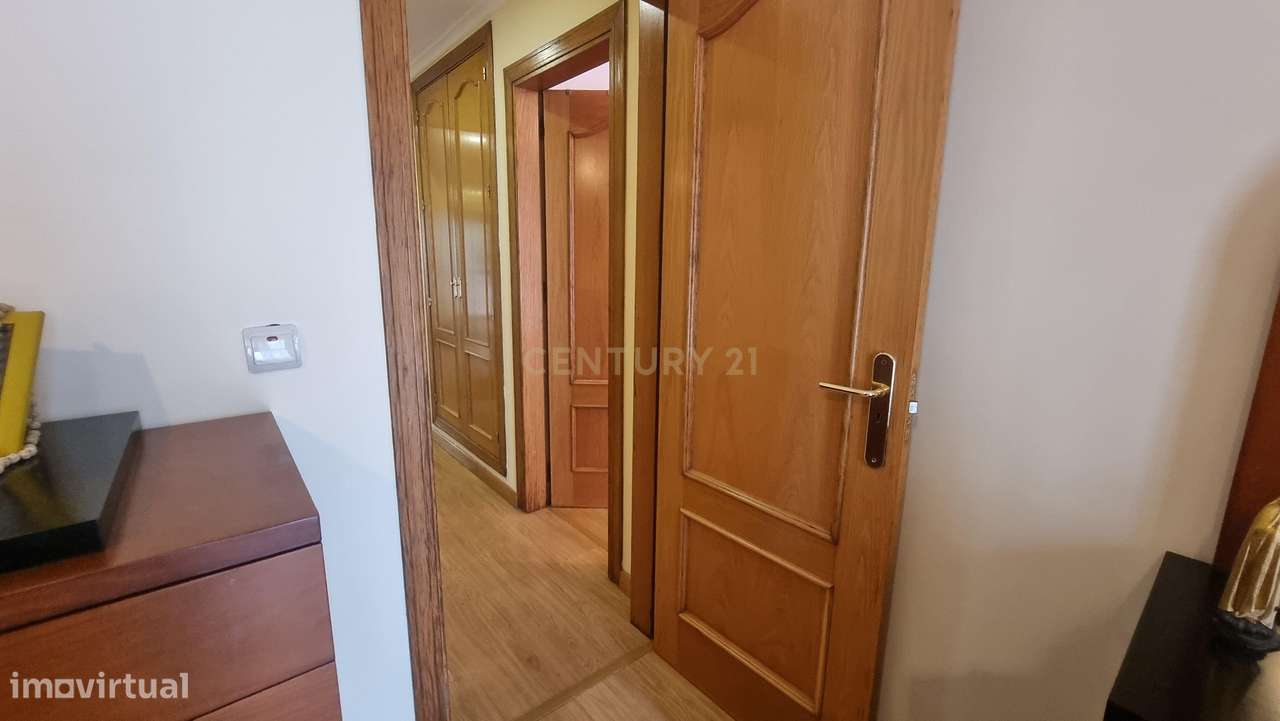 Apartamento T2 nos Portais da Arrábida em Quinta do Anjo-13