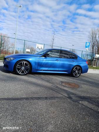 BMW Seria 3 320d M Sport - 4