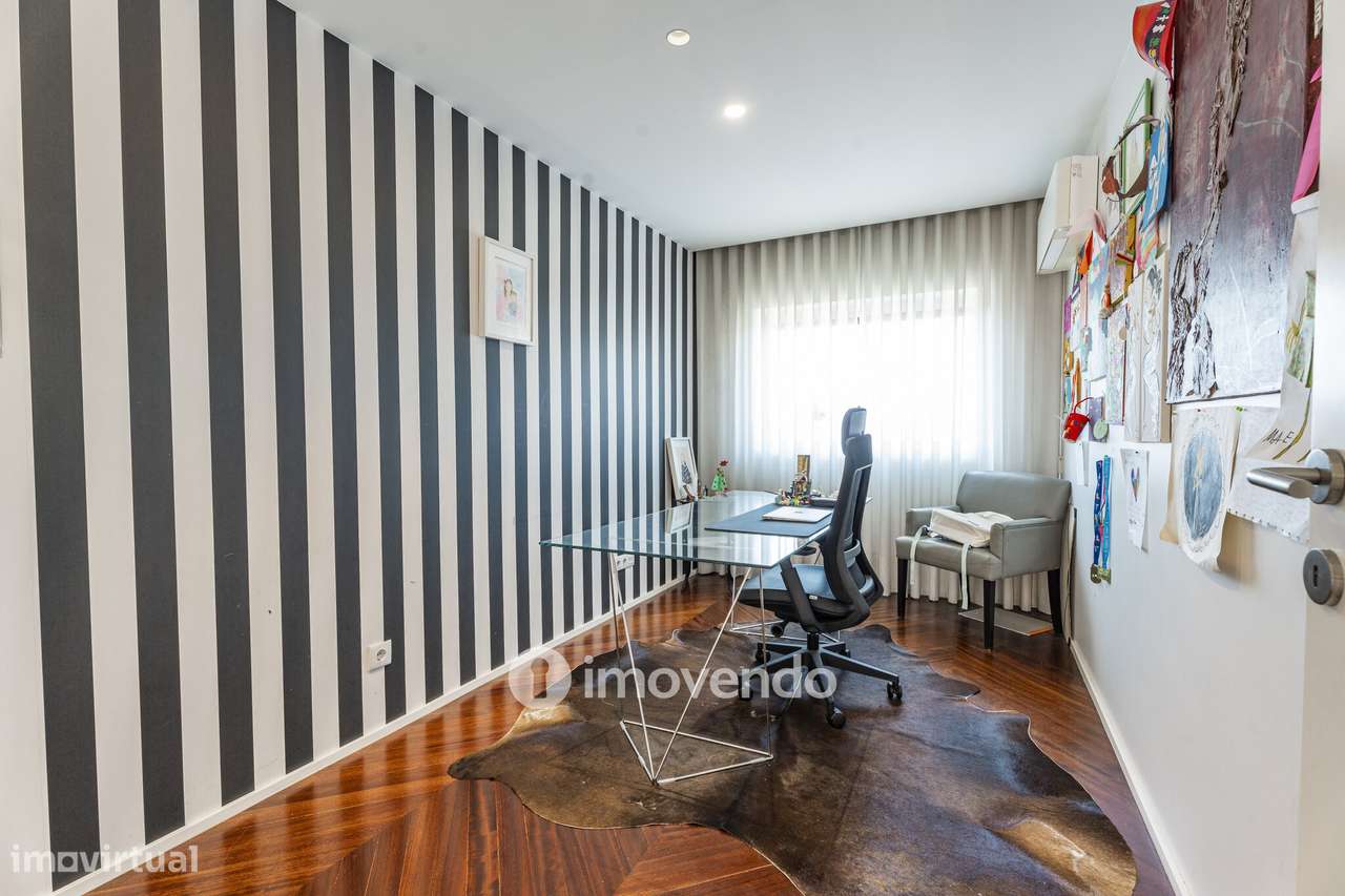 Moradia Independente em Nogueira - Elegância, Conforto, Exclusividade-11
