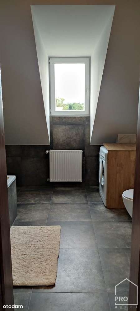 Warsztat, lakiernia + budynek mieszkalny-13