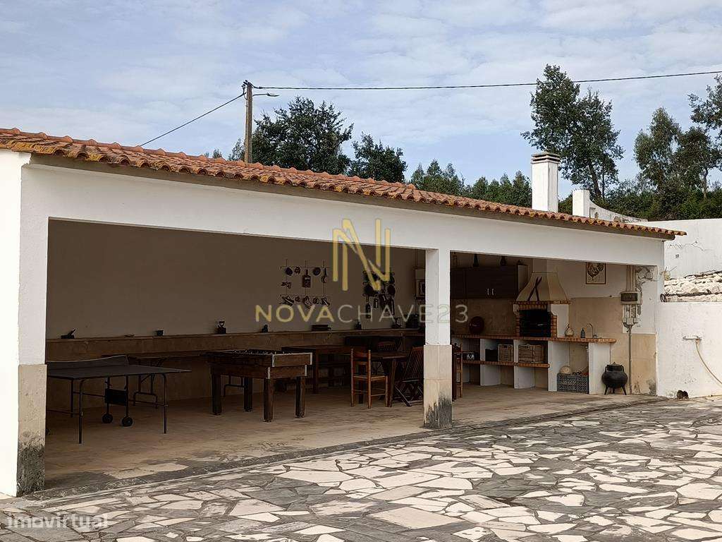 Moradia T6 - Alcanede, Santarém com licença para ALOJAMENTO LOCAL-28