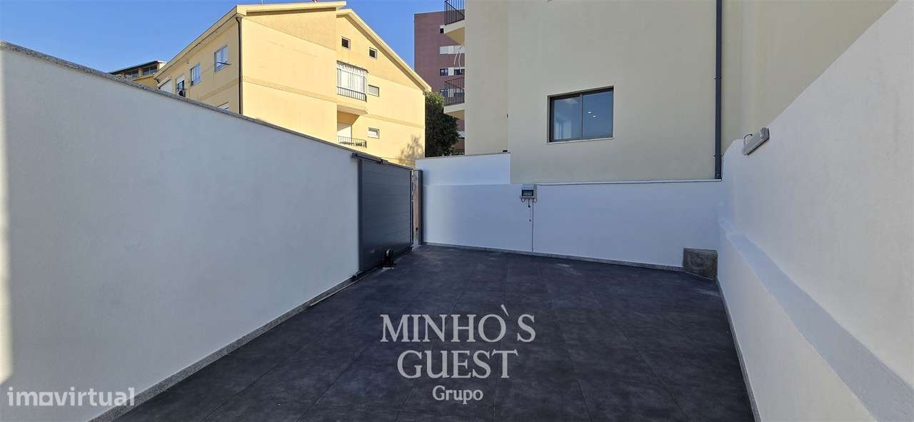 Apartamento T3 Novo c/ garagem no centro de Braga - Braga-21
