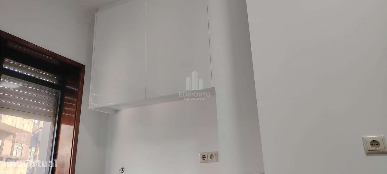 Apartamento T2, na Rua Barão de Corvo - Grande imagem: 4/18